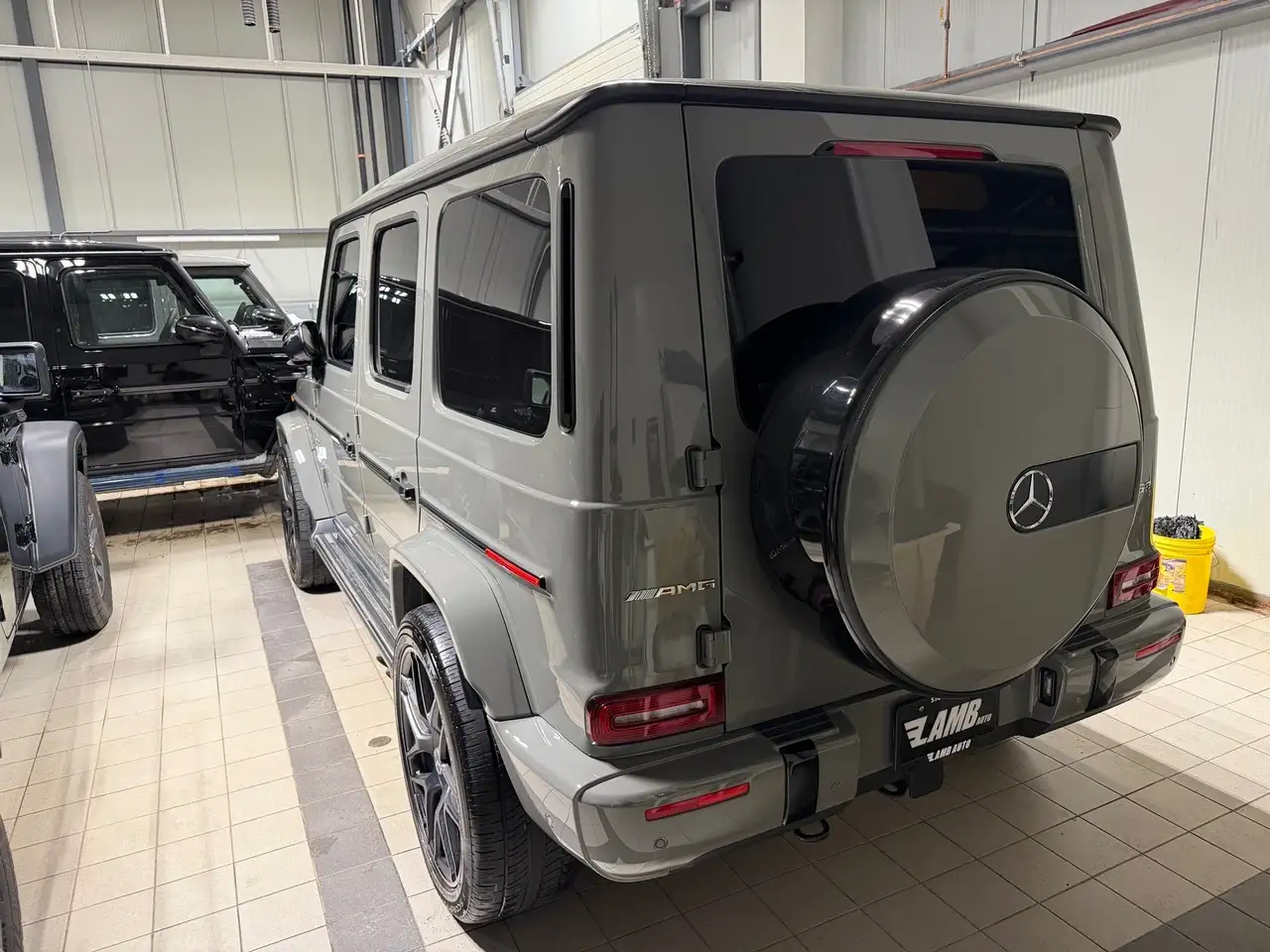 Mercedes-Benz G-Class снимка Mercedes-Benz G-Class