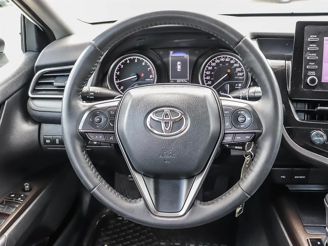Toyota Camry снимка Toyota Camry