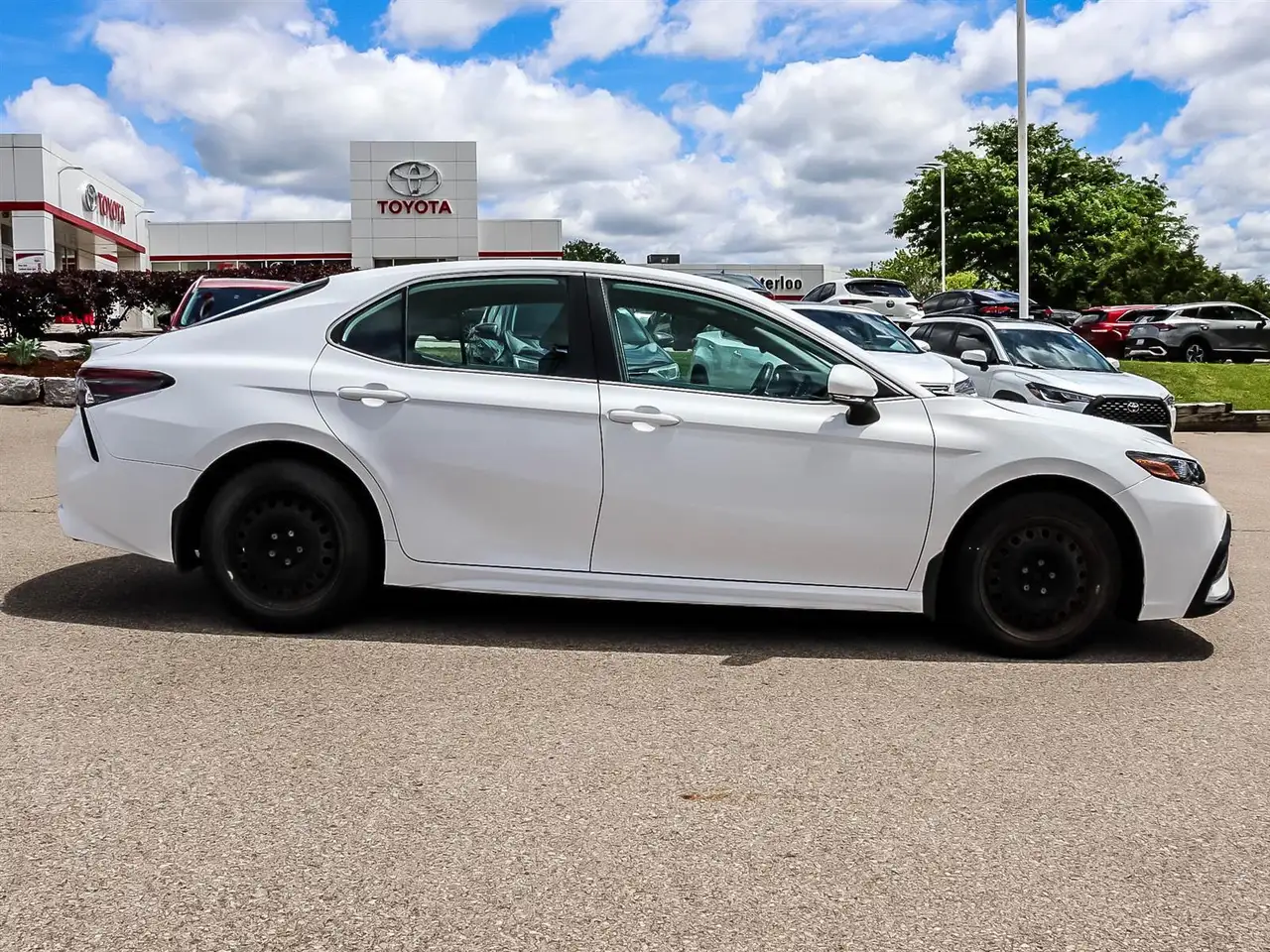 Toyota Camry снимка Toyota Camry