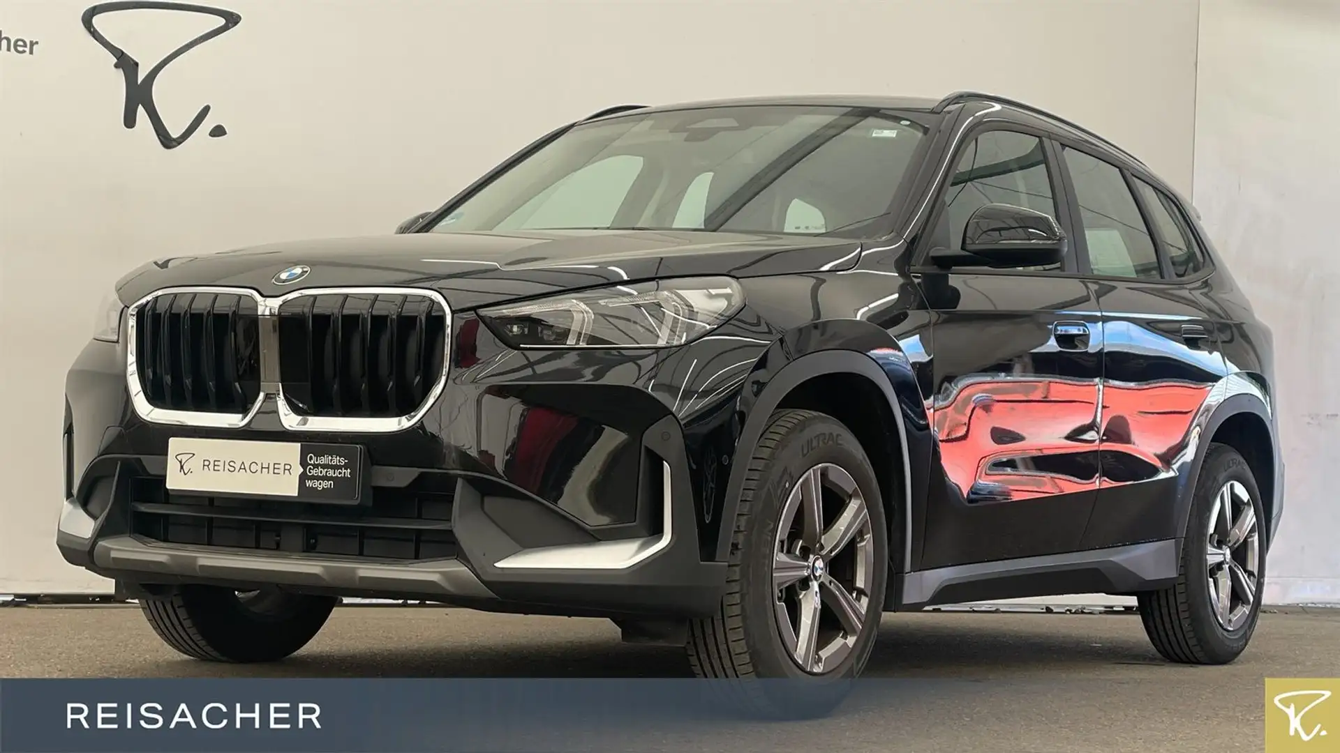 BMW X1 sDrive18i A AHK SHZ LED RFK PDC DAB 17"LM Schwarz - 1