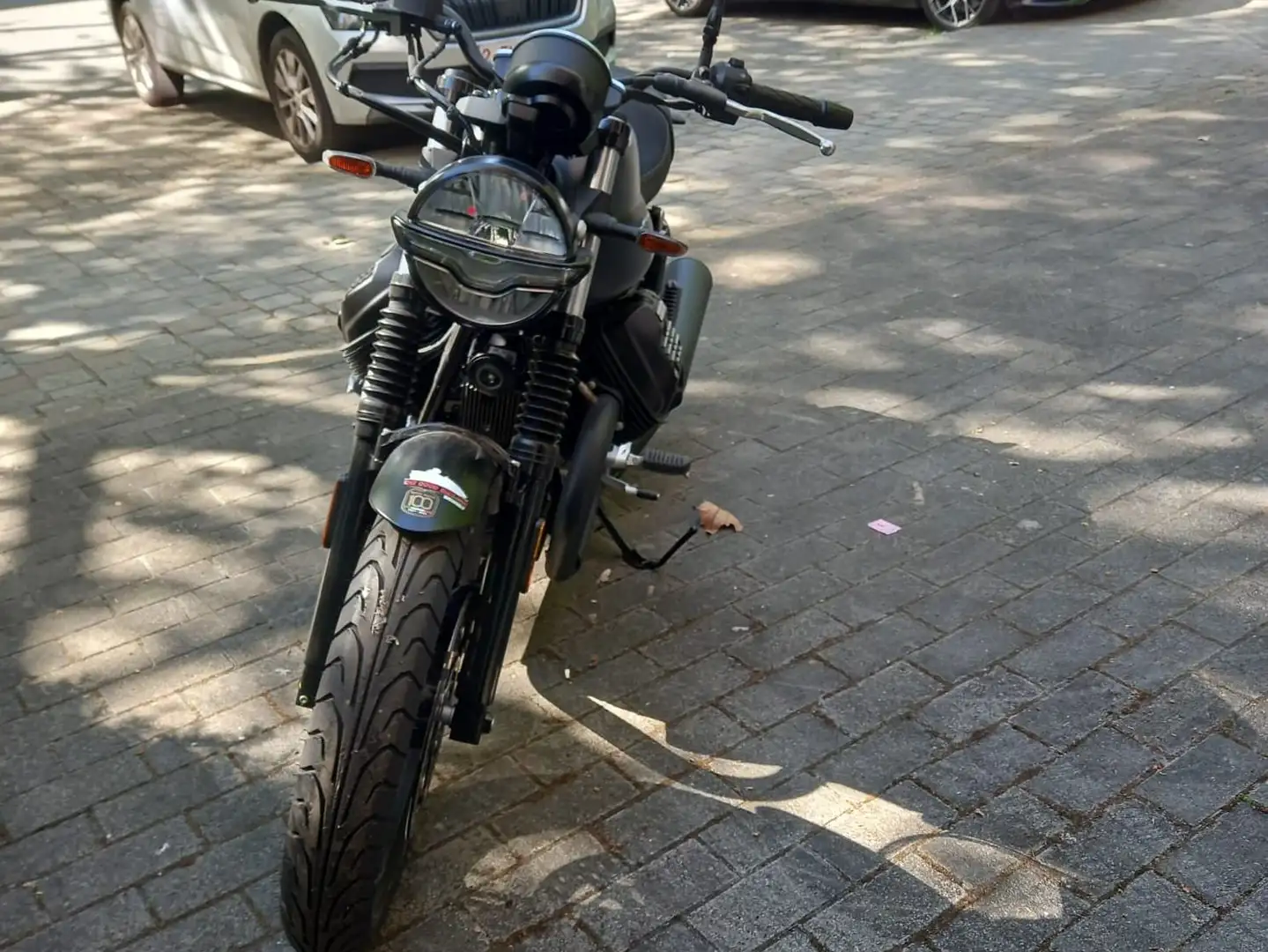 Moto Guzzi V 7 V7 Stone Zwart - 2