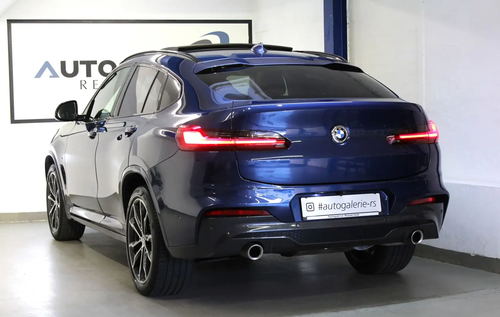 BMW X4 xDrive 20 d M Sport*VIRTUAL*KAM*PANO*AHK*20´* Blau - 1