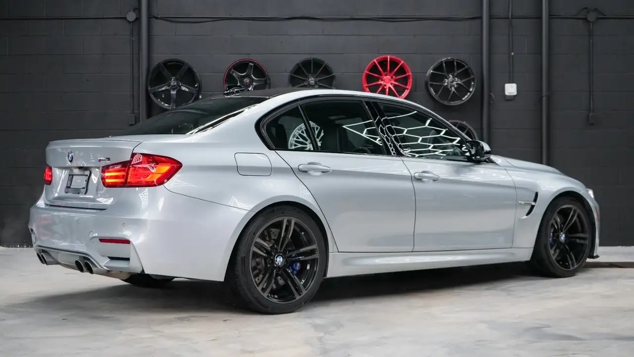 BMW M3 снимка BMW M3