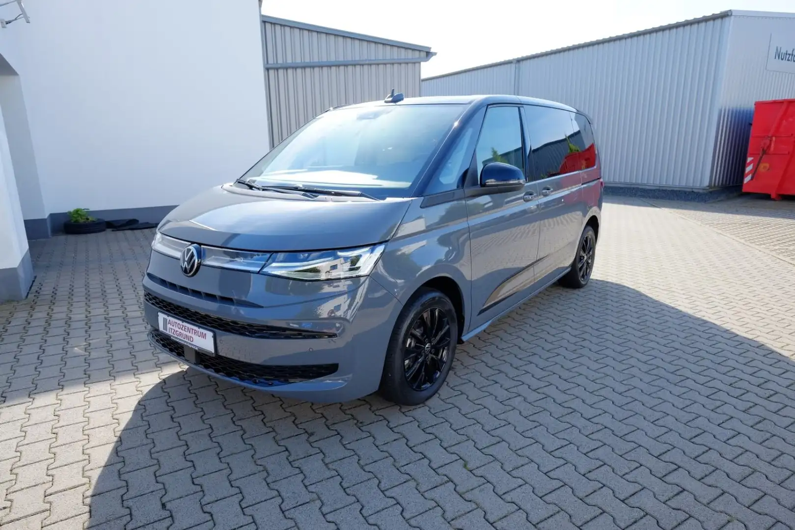 Volkswagen T7 Multivan 2,0TDI Edition/Tisch/Kam/Stand/AHK/N Grau - 1