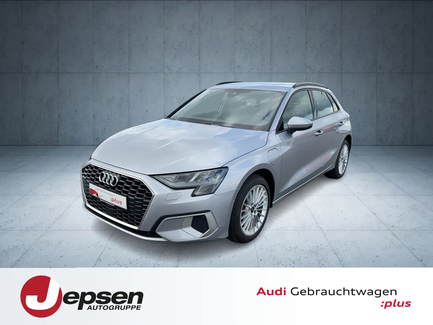 Audi A3 Sportback TFSI e Advanced S tr LED AHK ACC 17` Silber - 1