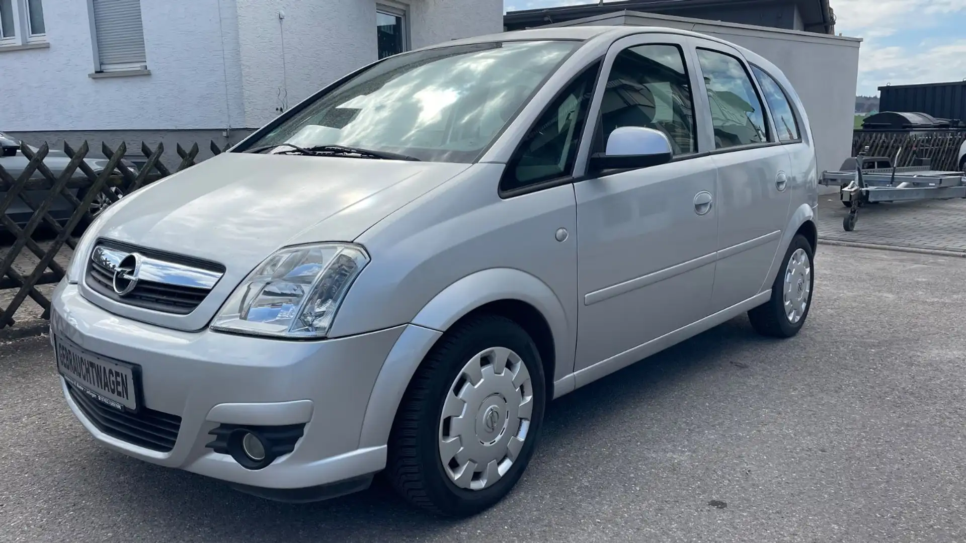 Opel Meriva 1.6.16V-Klima-PDC-Tempomat-TÜV-Garantie Silber - 1