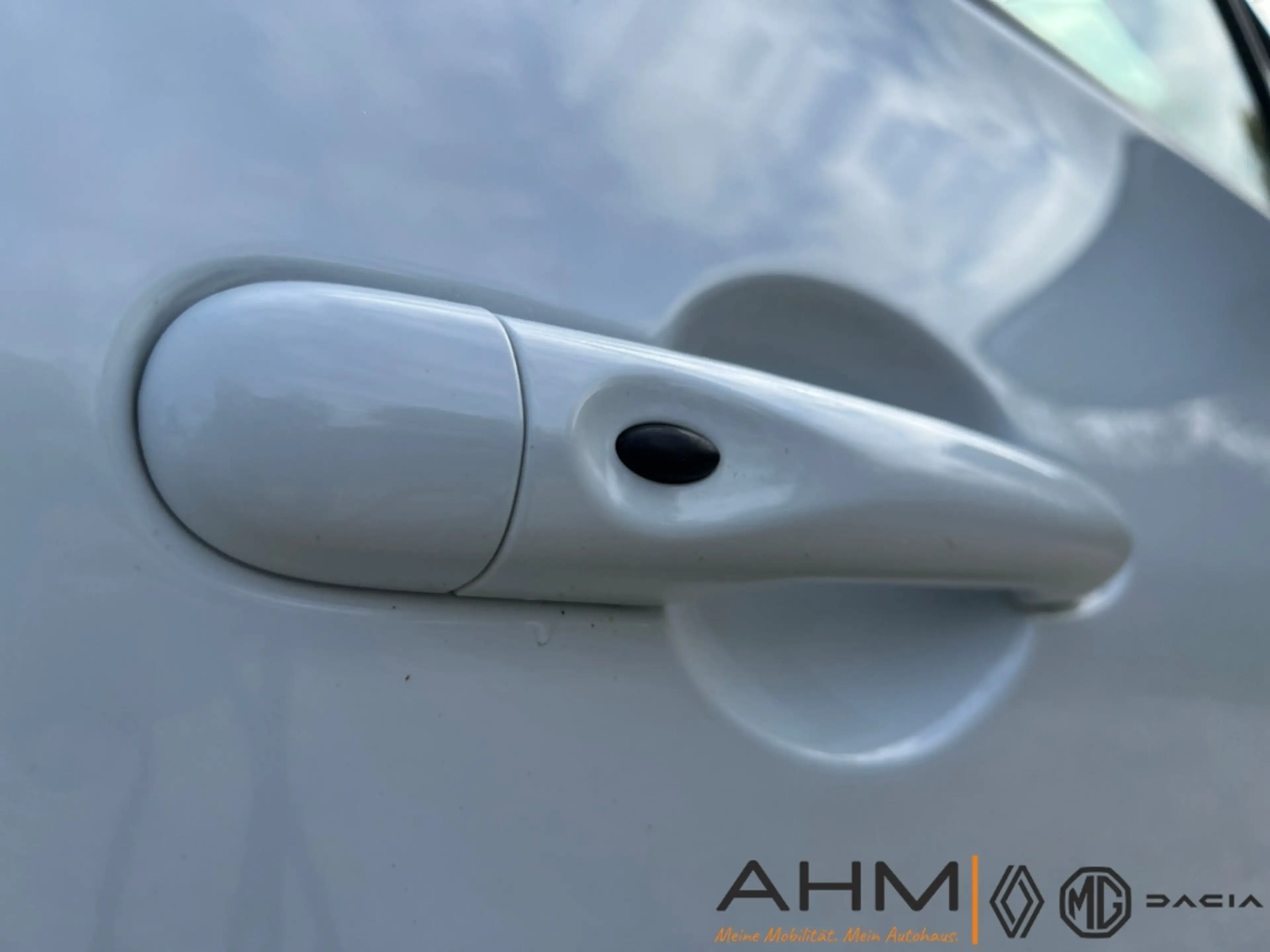 Renault ZOE LIFE ZE40 R110 KLIMA ISOFIX *MIETAKKU* — photo 21