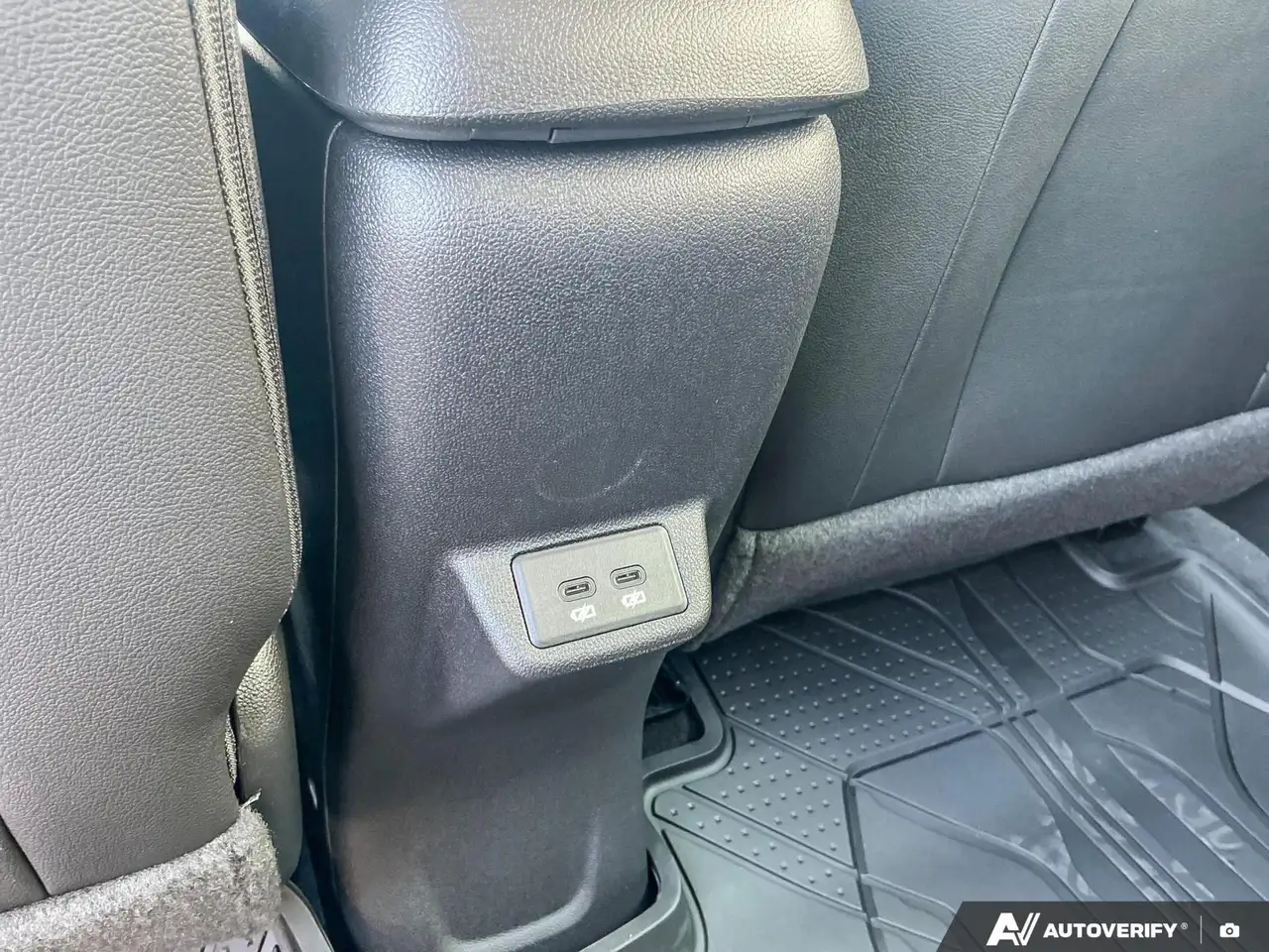 Chevrolet Bolt fotografie Chevrolet Bolt