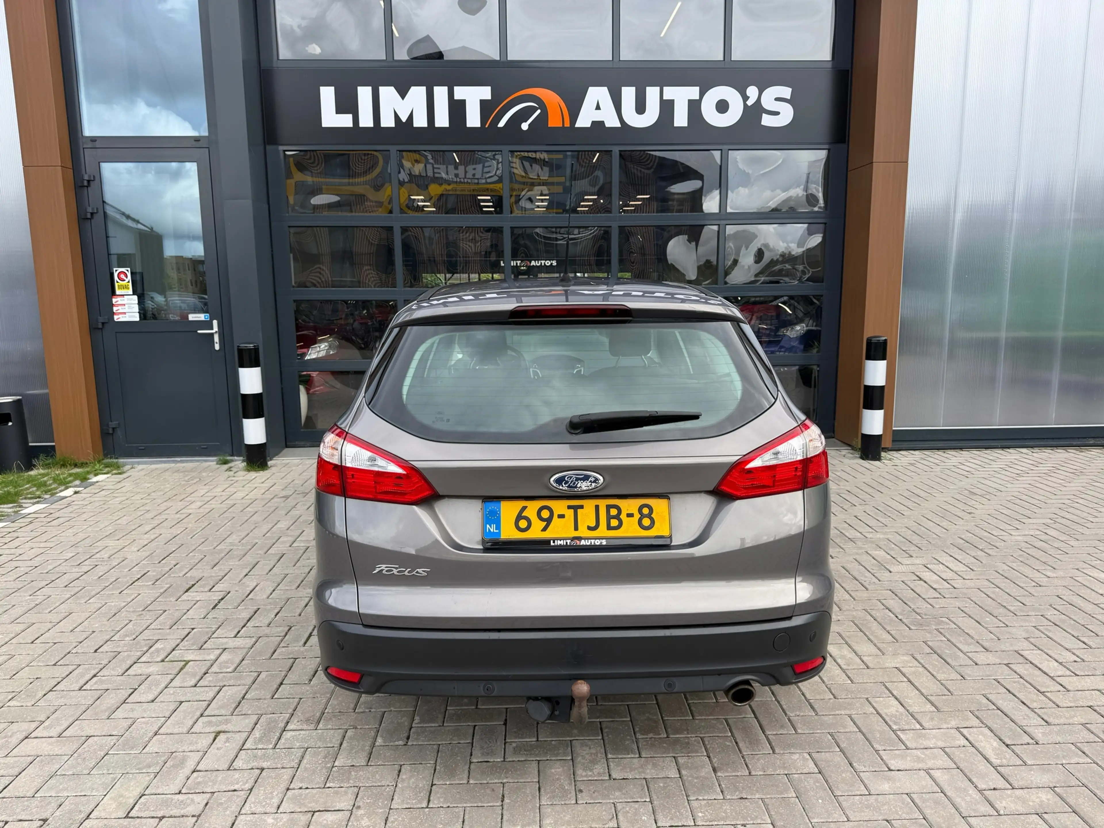 Ford Focus Wagon 1.6 EcoBoost Titanium Climate/Navi/Keyless/P — photo 4