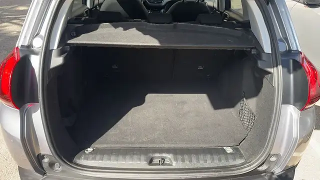 Peugeot 2008 view 14