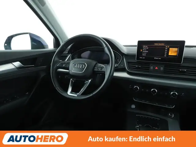 Audi Q5 view 13