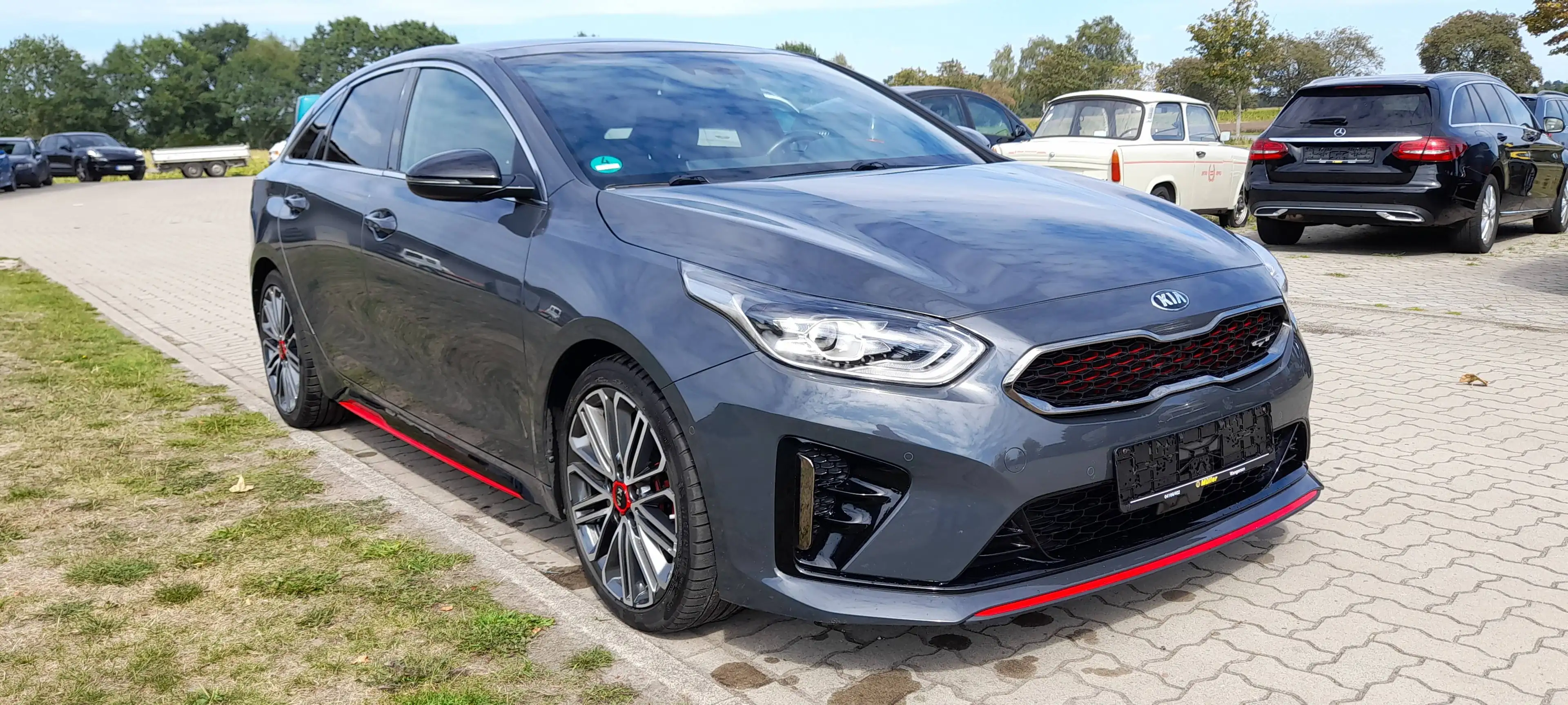 Kia ProCeed / pro_cee'd GT — photo 2