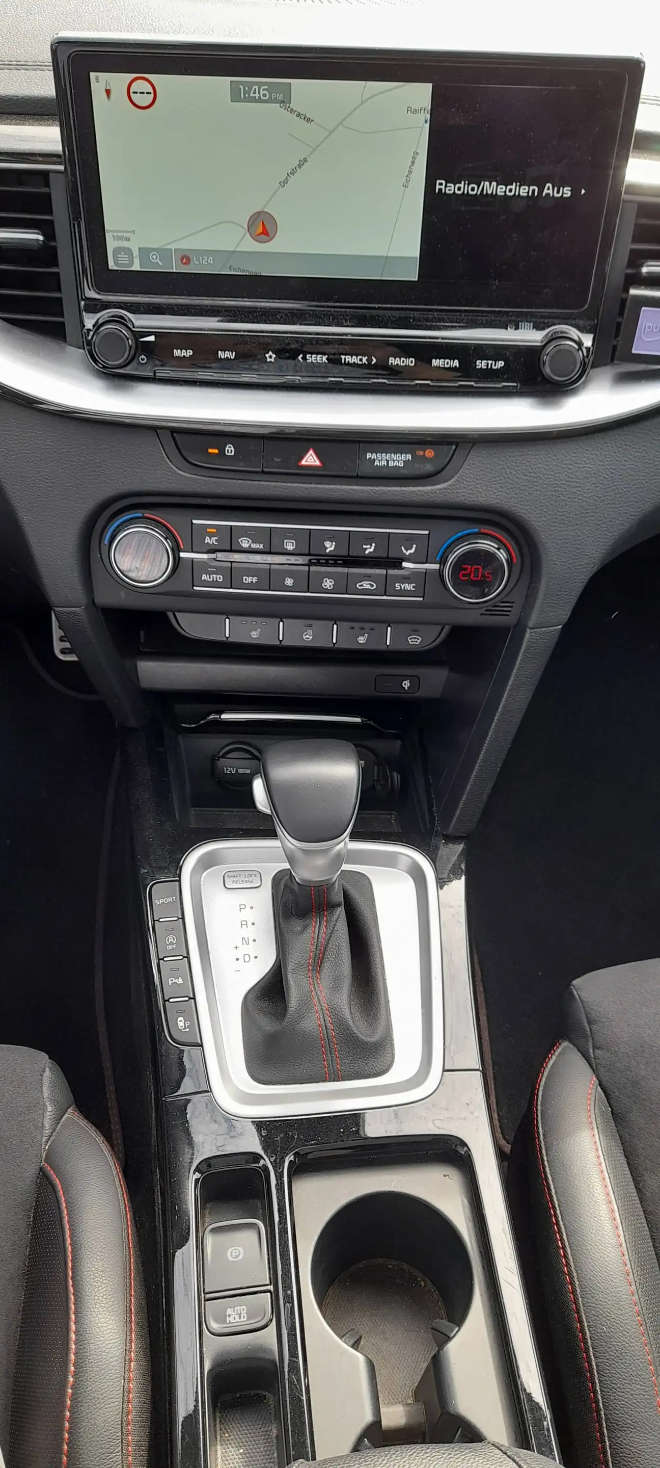 Kia ProCeed / pro_cee'd GT — photo 12