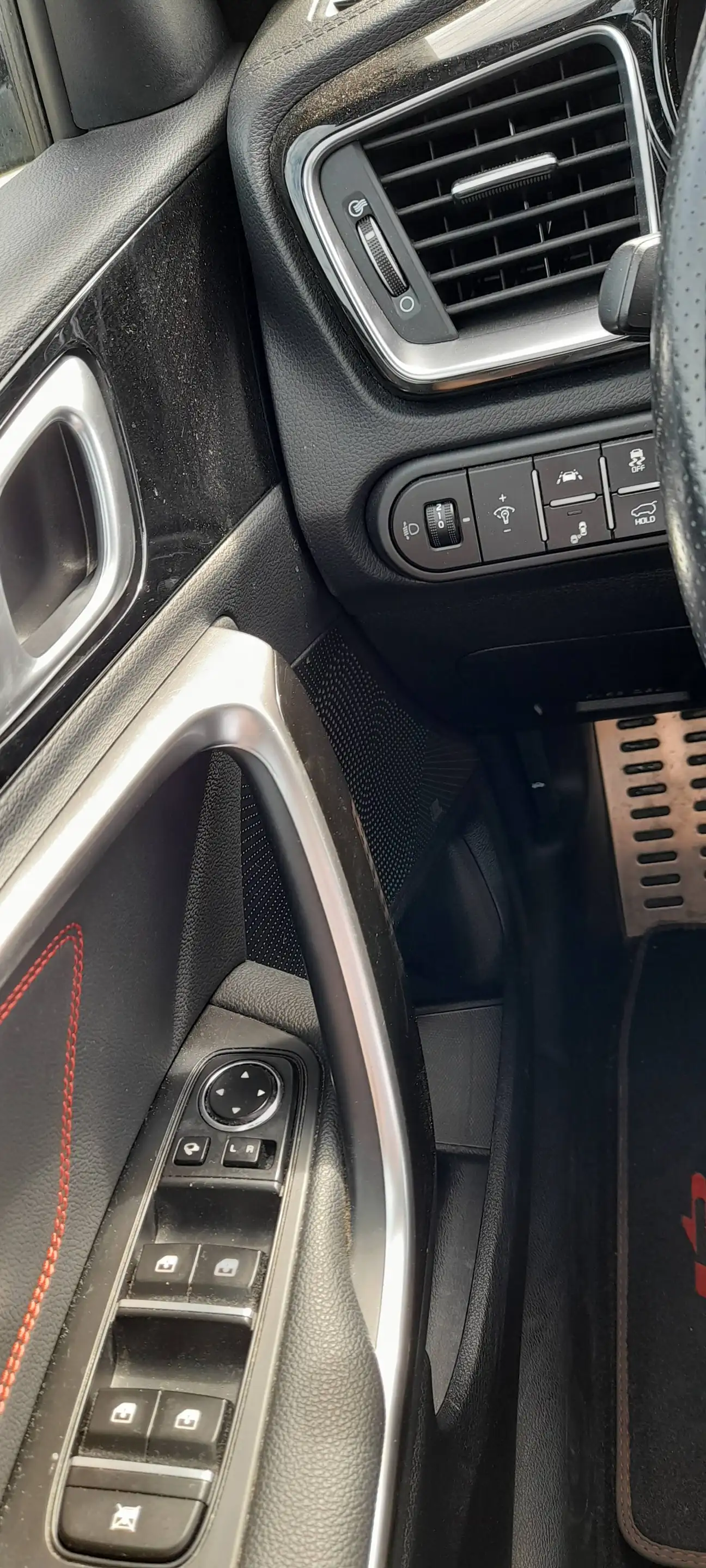 Kia ProCeed / pro_cee'd GT — photo 14