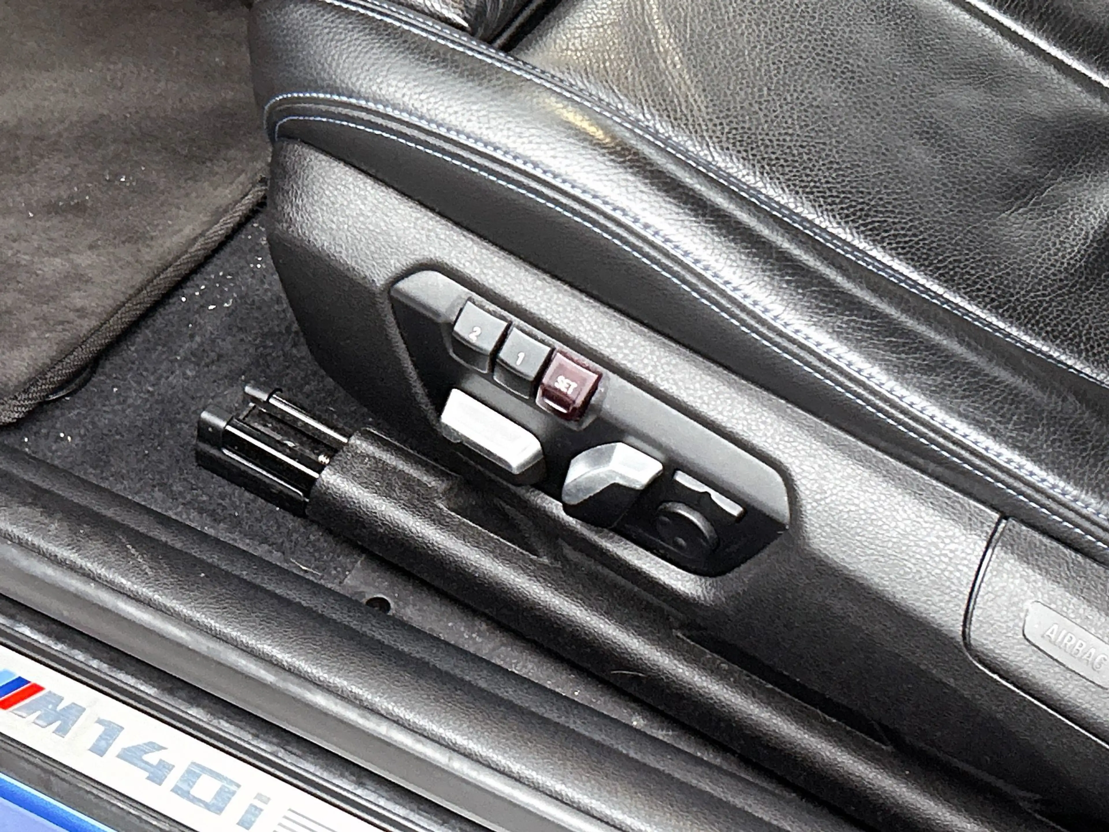 BMW 140 1-serie M140i xDrive Edition Shadow | Harman/Kardo — photo 24
