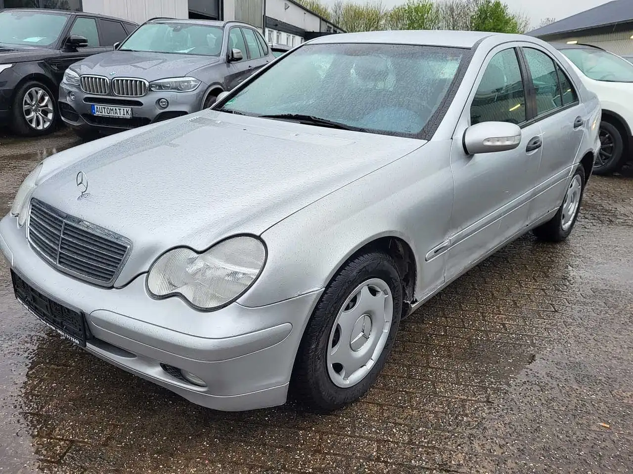 Mercedes-Benz C 200