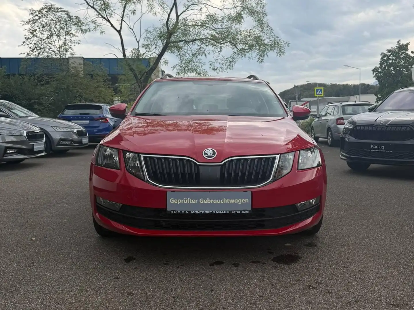 Skoda Octavia Ambition Rot - 2