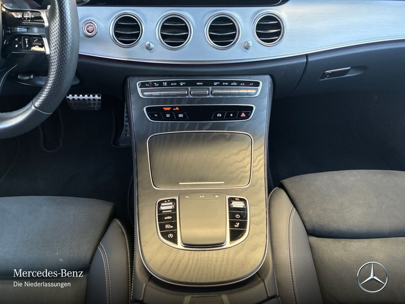 Mercedes-Benz E 400 d T 4M AMG+AHK+MULTIBEAM+FAHRASS+KAMERA+20" — photo 15