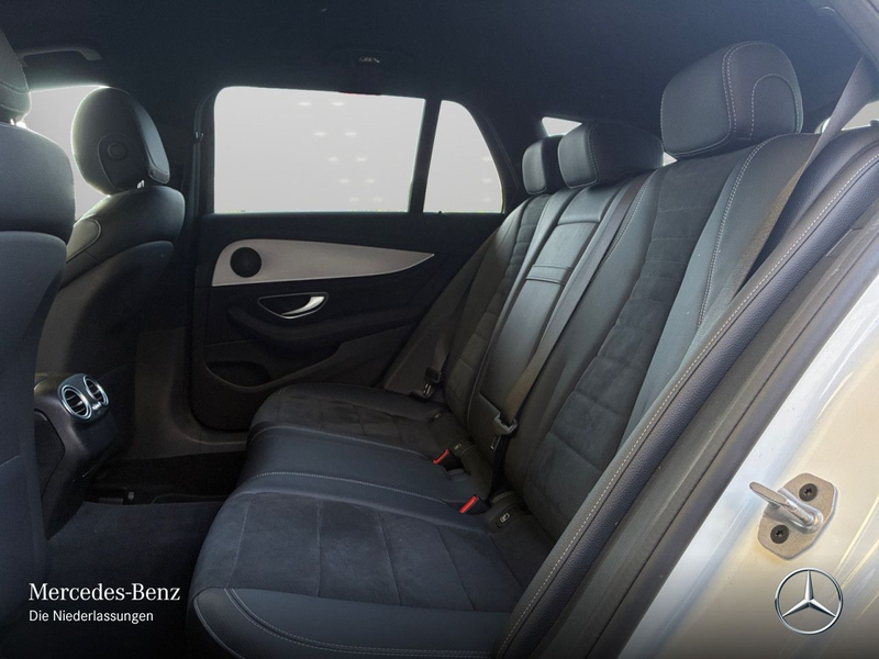 Mercedes-Benz E 400 d T 4M AMG+AHK+MULTIBEAM+FAHRASS+KAMERA+20" — photo 12