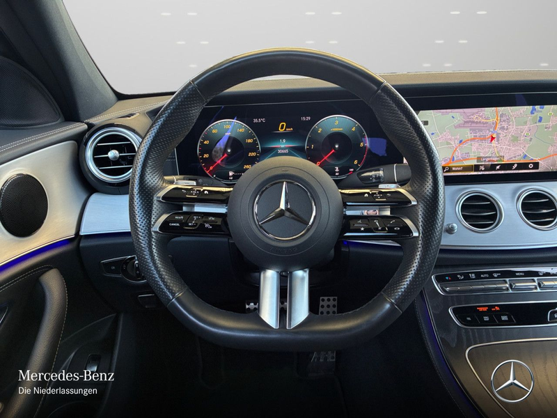 Mercedes-Benz E 400 d T 4M AMG+AHK+MULTIBEAM+FAHRASS+KAMERA+20" — photo 14