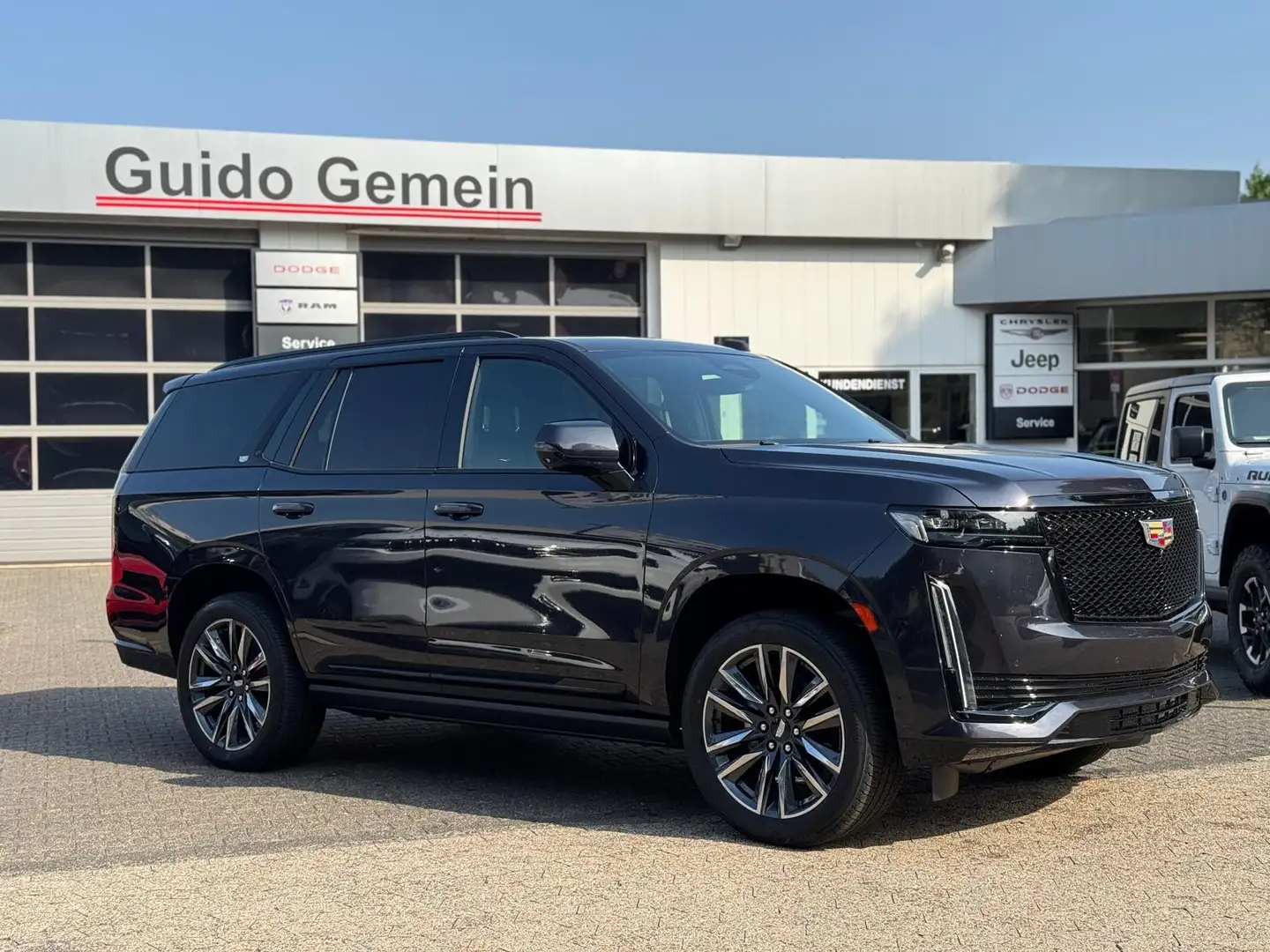 Cadillac Escalade 6.2 V8 Sport Platinum mit LPG 3 Jahre Garantie Grau - 2