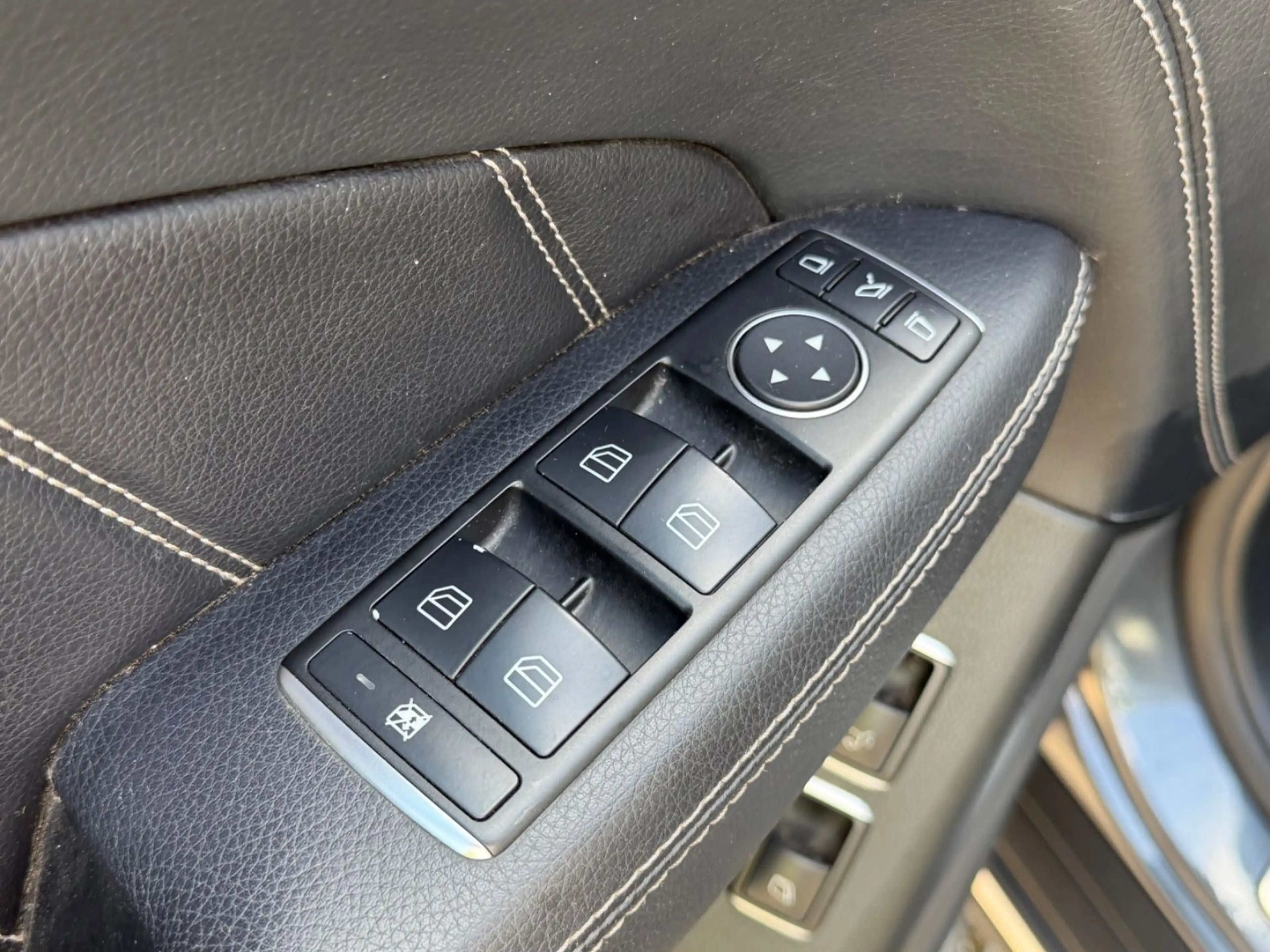 Mercedes-Benz GL 350 BlueTec 4Matic/PANO/7xsitze/Kamera/AHK — photo 5