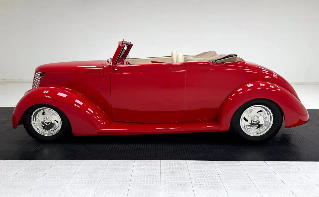 Ford Cabriolet, foto 4