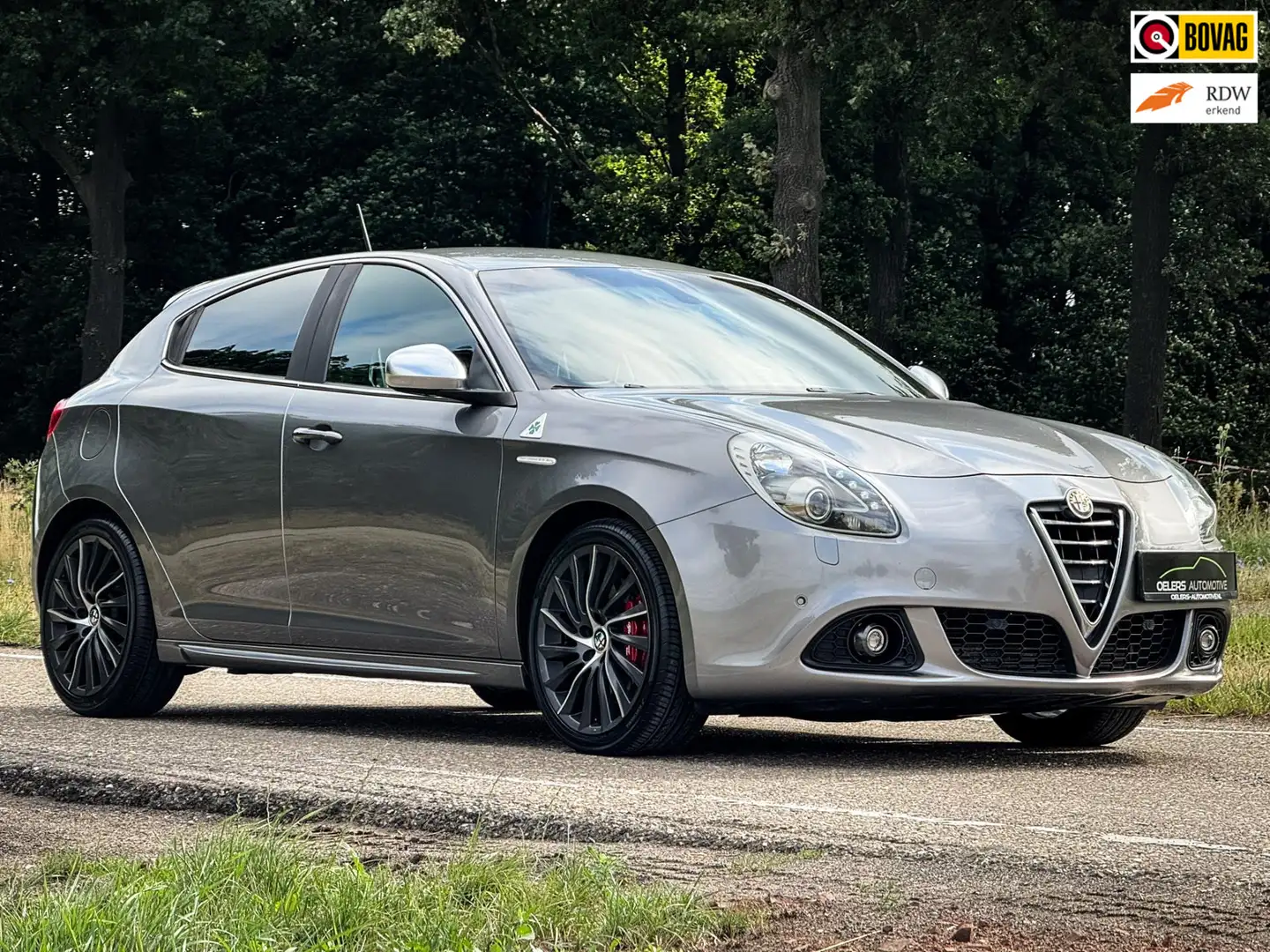 Alfa Romeo Giulietta 1.7 TBi Quadrifoglio Verde | Clima | Cruise | Navi Grijs - 1