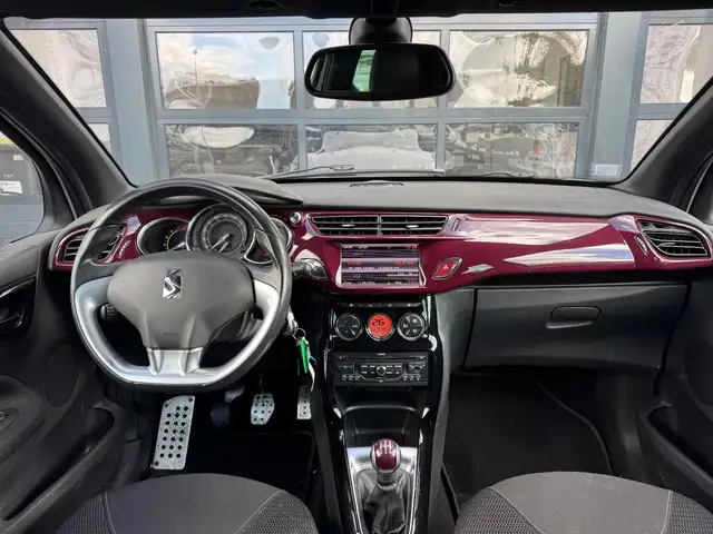 Citroen DS3 view 7