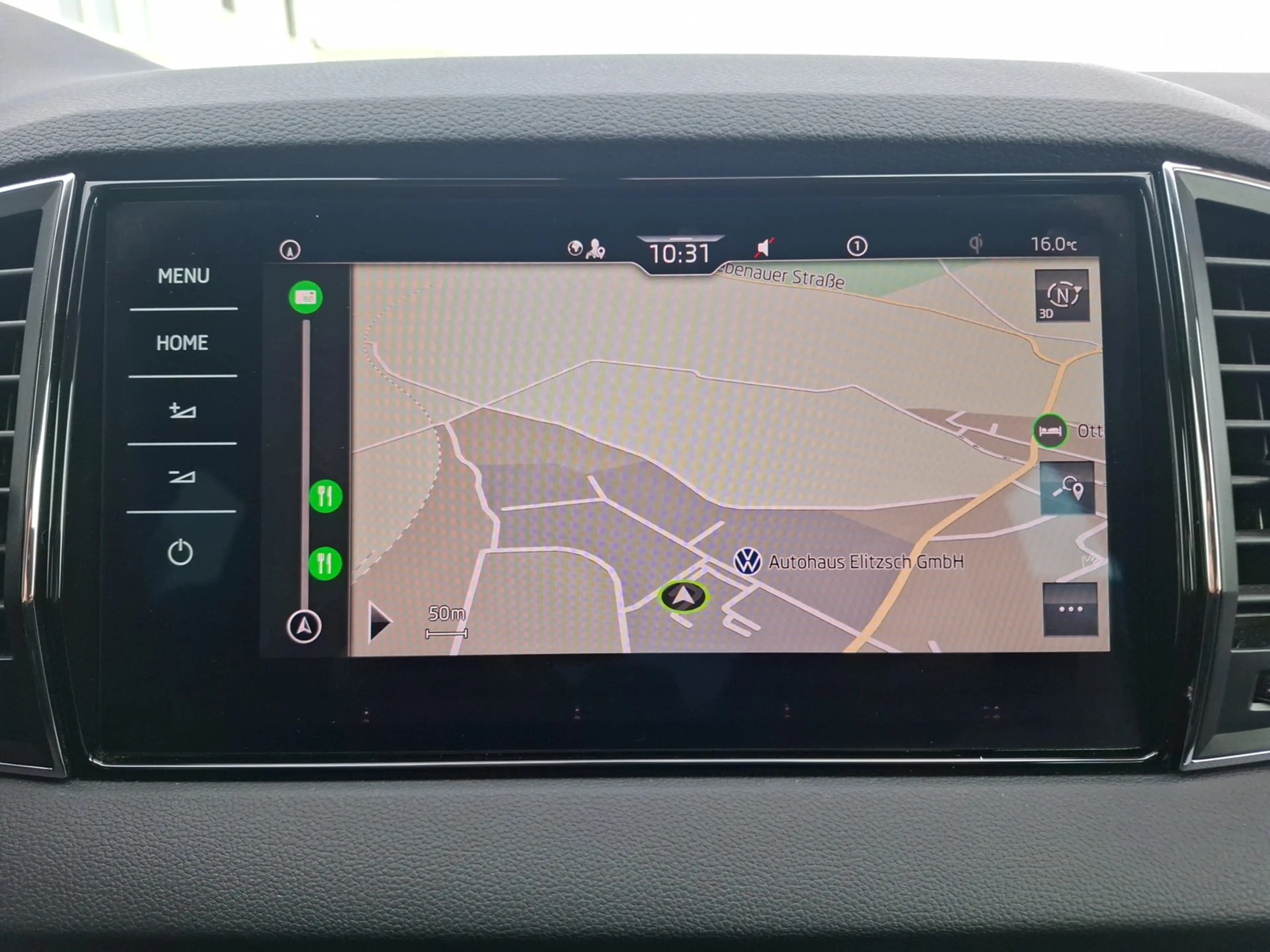 Skoda Karoq TDI Tour 4x4 DSG LED AHK Navi GRA RFK SH — photo 15