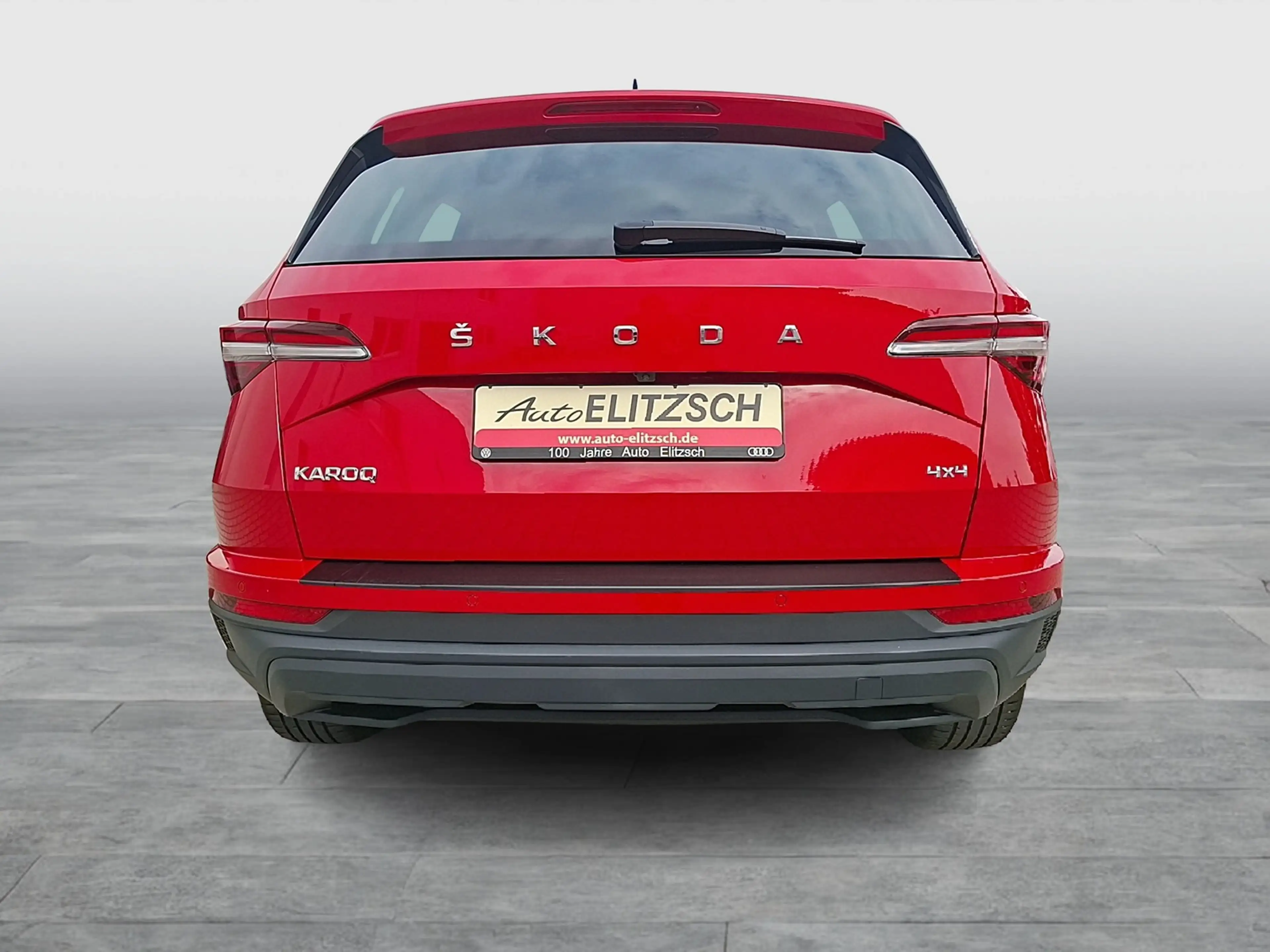 Skoda Karoq TDI Tour 4x4 DSG LED AHK Navi GRA RFK SH — photo 4