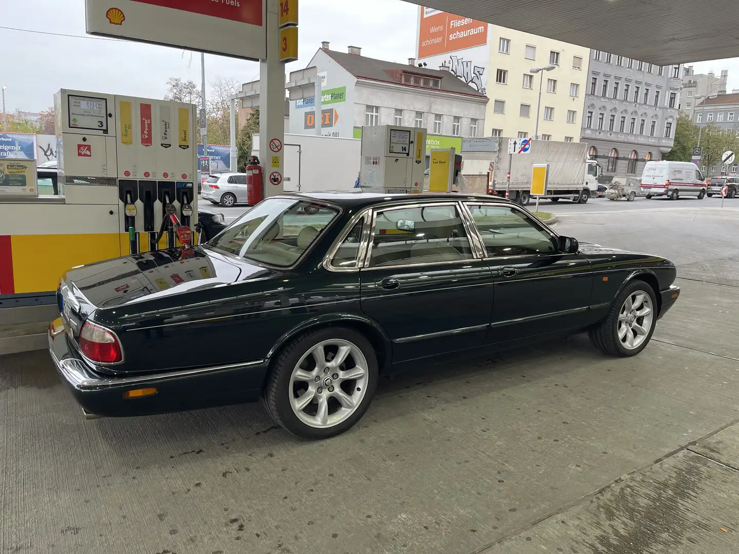 Jaguar XJ 4.0 Sovereign Groen - 2