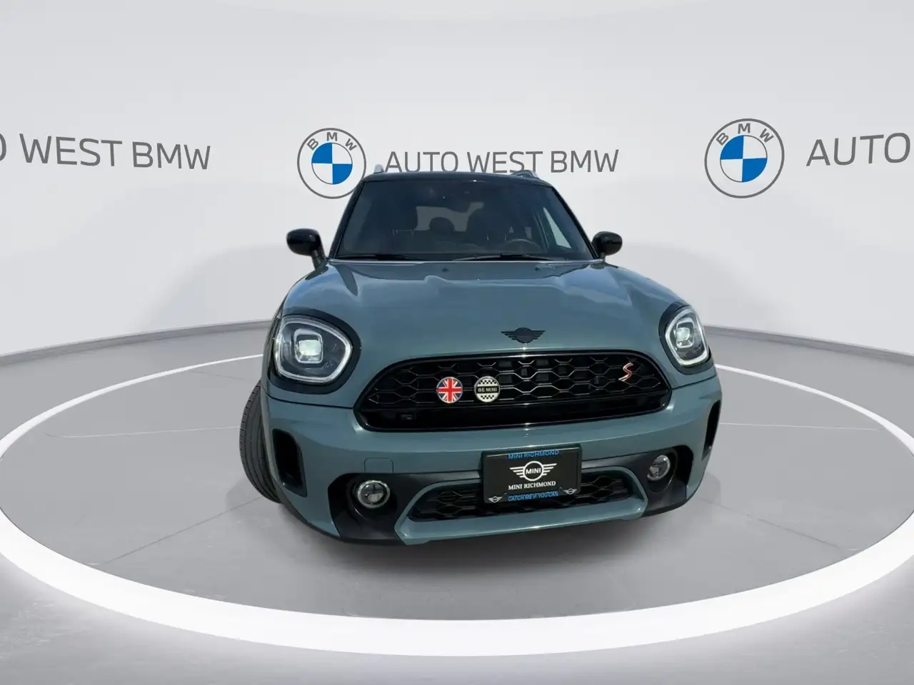 MINI Countryman снимка MINI Countryman