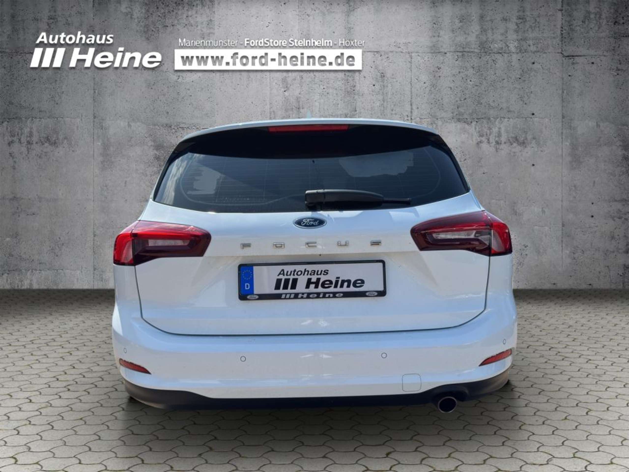 Fahrzeugabbildung Ford Focus Turnier 1.0 EcoBoost Start-Stopp-System COOL&CONNE - mit KI generiert/bearbeitet