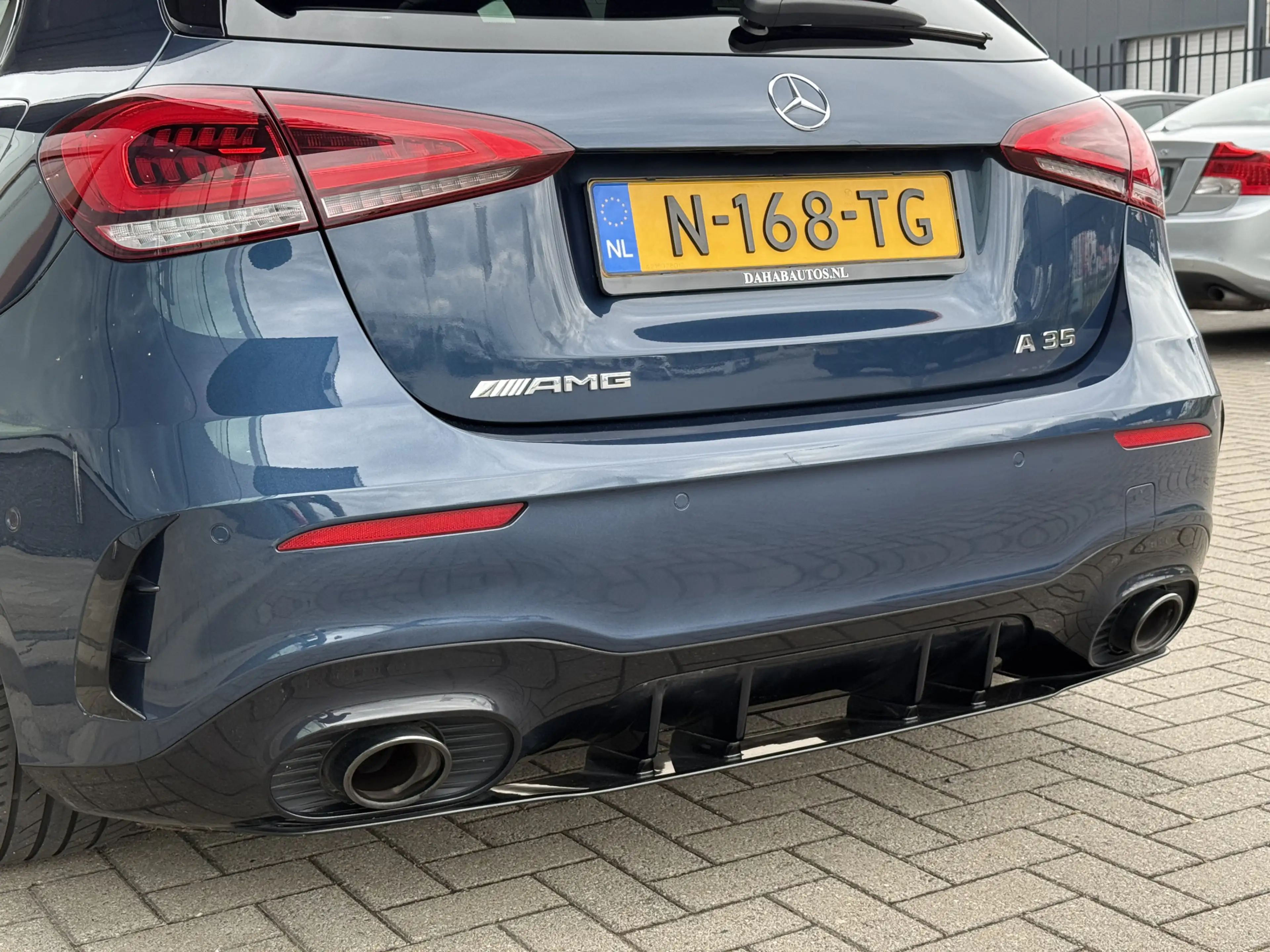 Mercedes-Benz A 35 AMG 4MATIC Edition 1 Premium Plus | Burmester | Pano | — photo 27