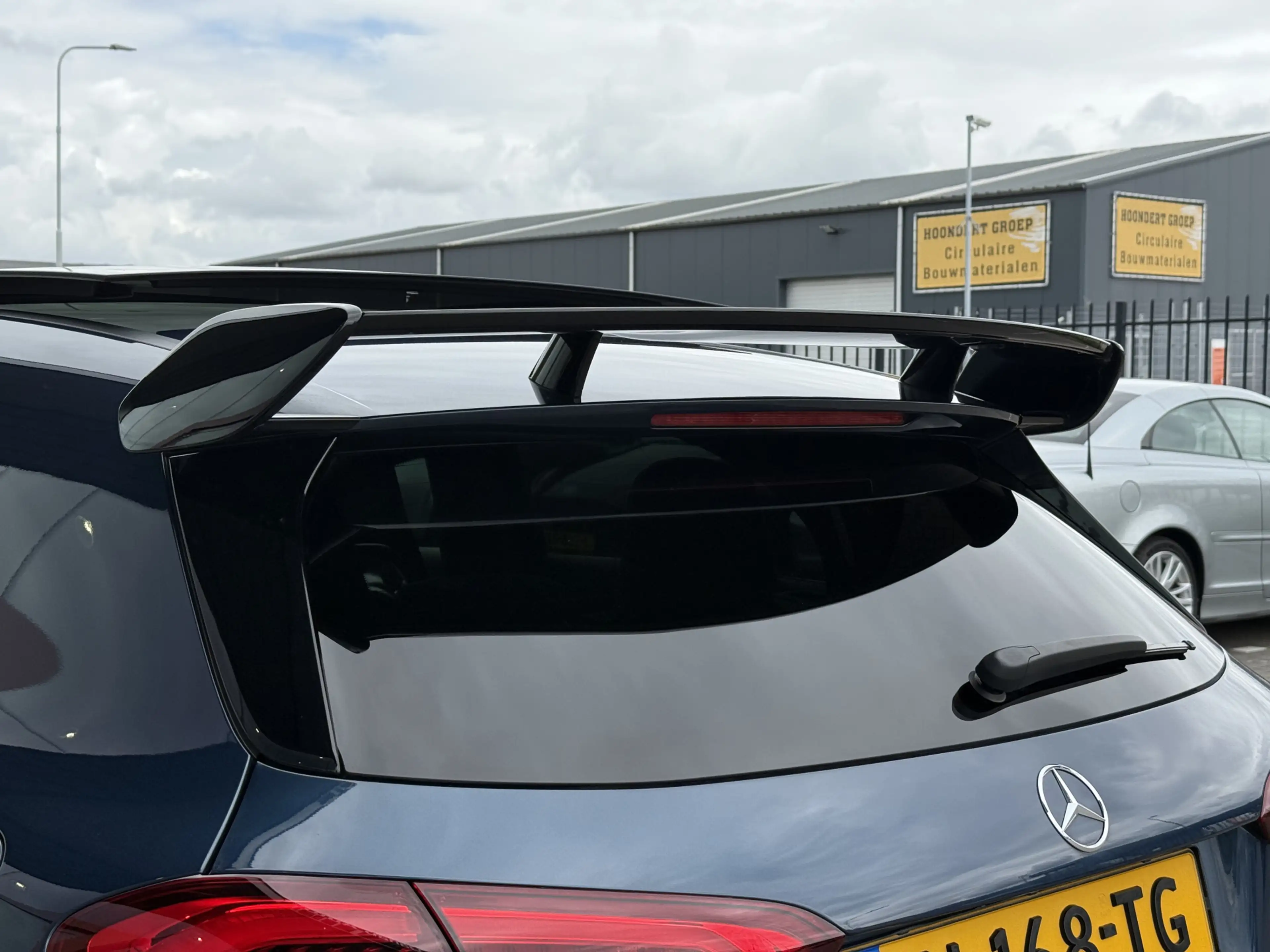 Mercedes-Benz A 35 AMG 4MATIC Edition 1 Premium Plus | Burmester | Pano | — photo 34