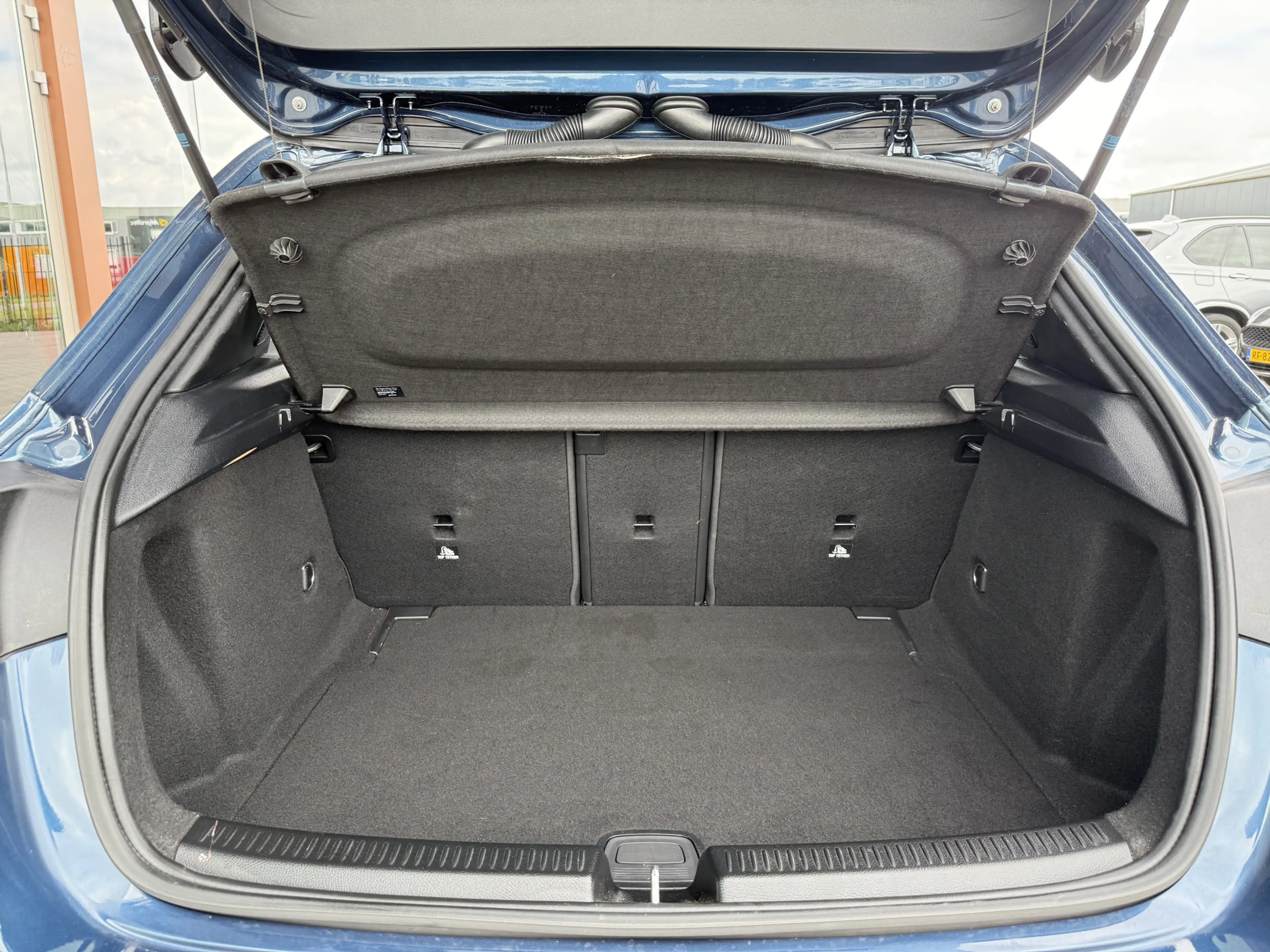 Mercedes-Benz A 35 AMG 4MATIC Edition 1 Premium Plus | Burmester | Pano | — photo 49