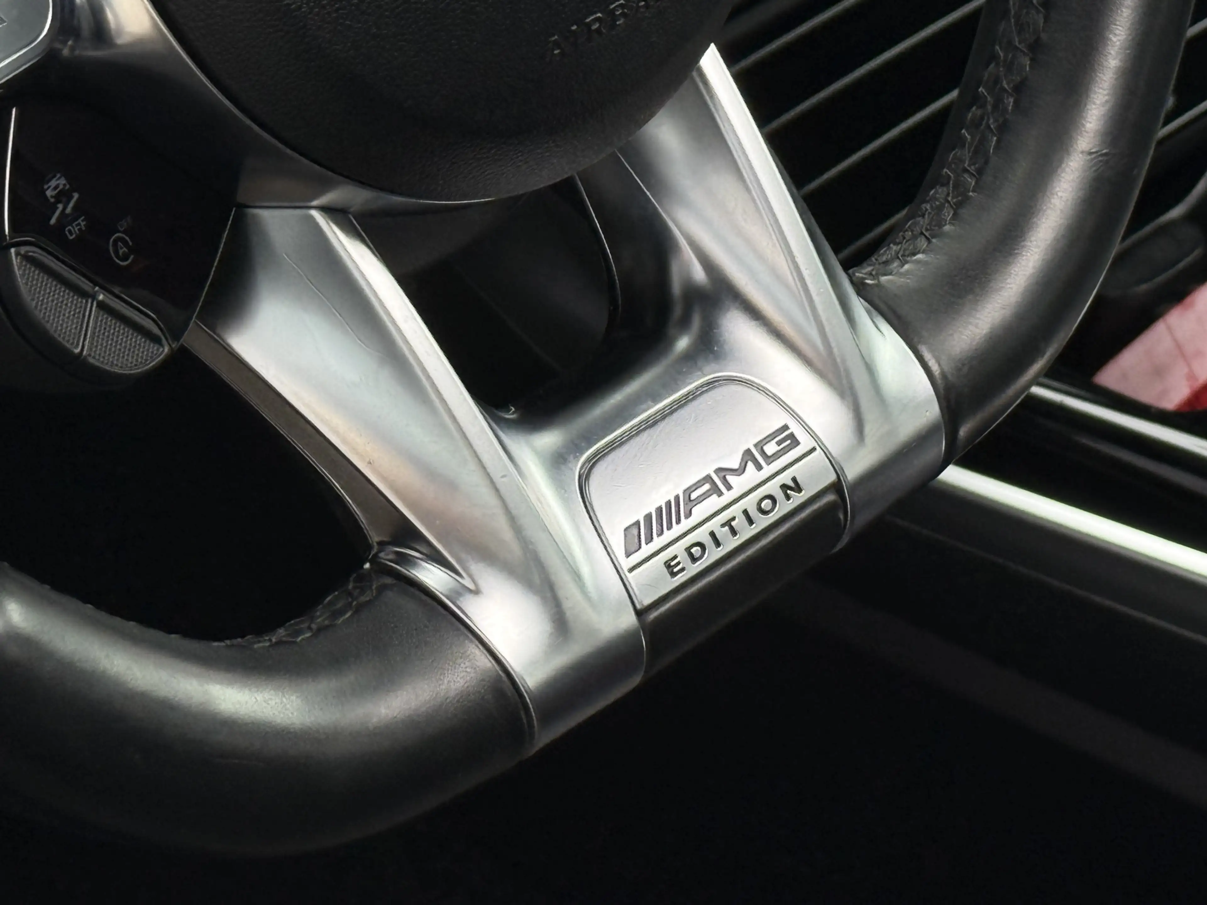 Mercedes-Benz A 35 AMG 4MATIC Edition 1 Premium Plus | Burmester | Pano | — photo 39