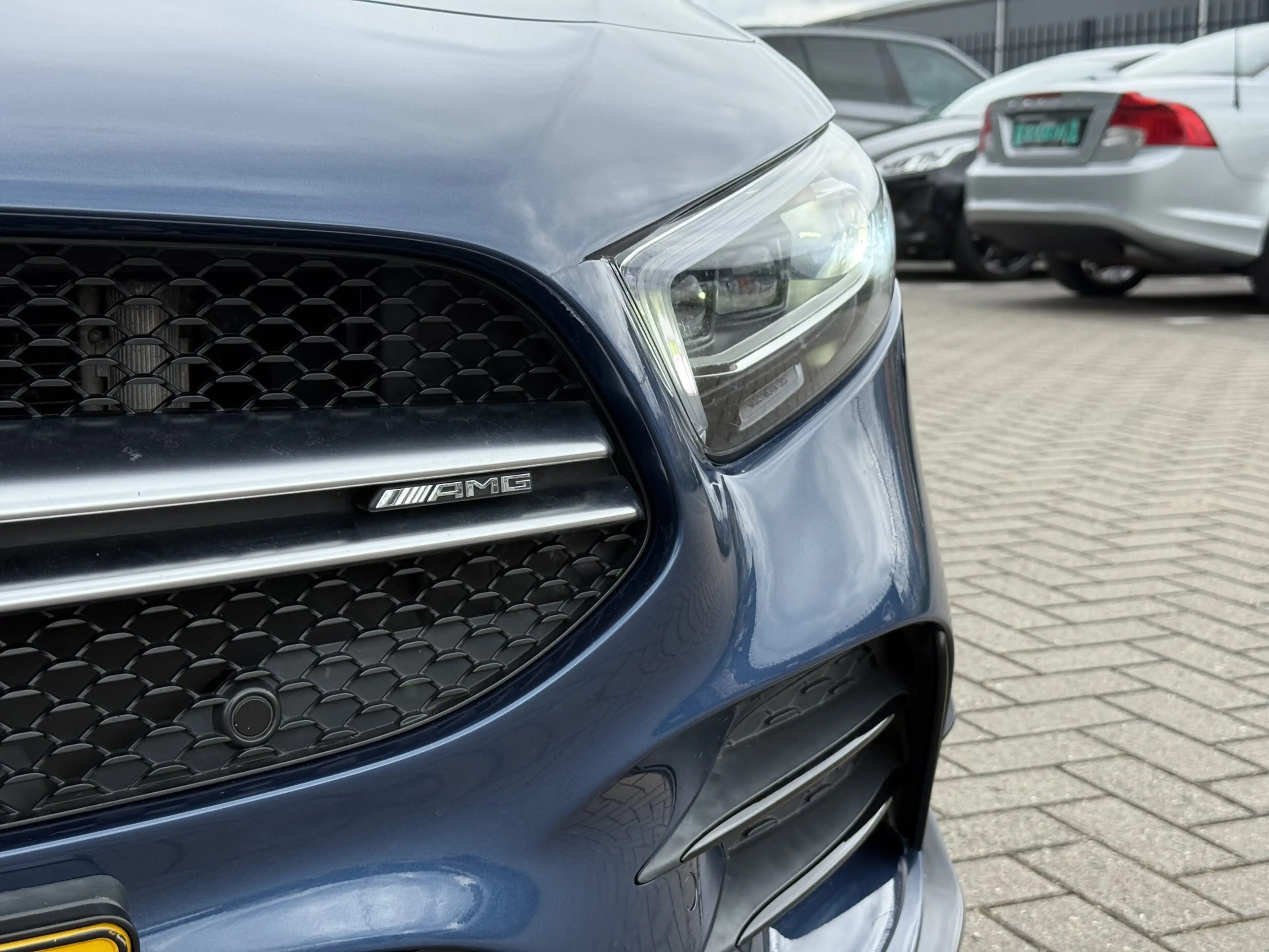 Mercedes-Benz A 35 AMG 4MATIC Edition 1 Premium Plus | Burmester | Pano | — photo 7