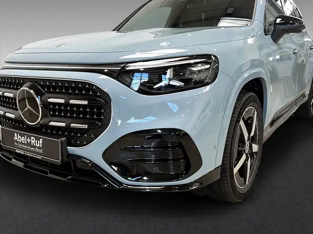 Mercedes-Benz GLB Class view 15