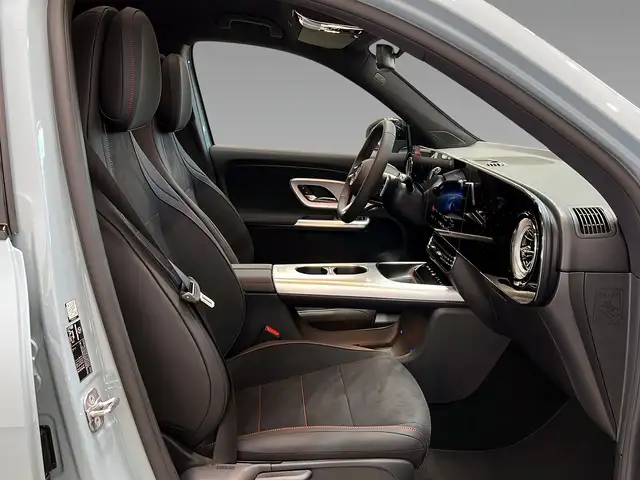 Mercedes-Benz GLB Class view 14