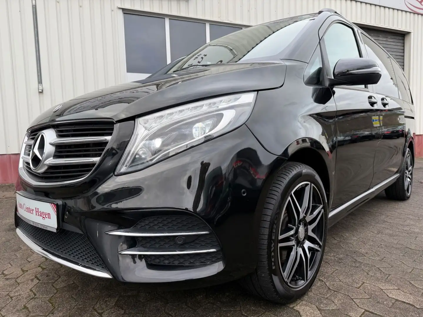 Mercedes-Benz V 220 V250d 4MATIC 140kW 190PS EDITION lang/LED/7-Sitz Schwarz - 1