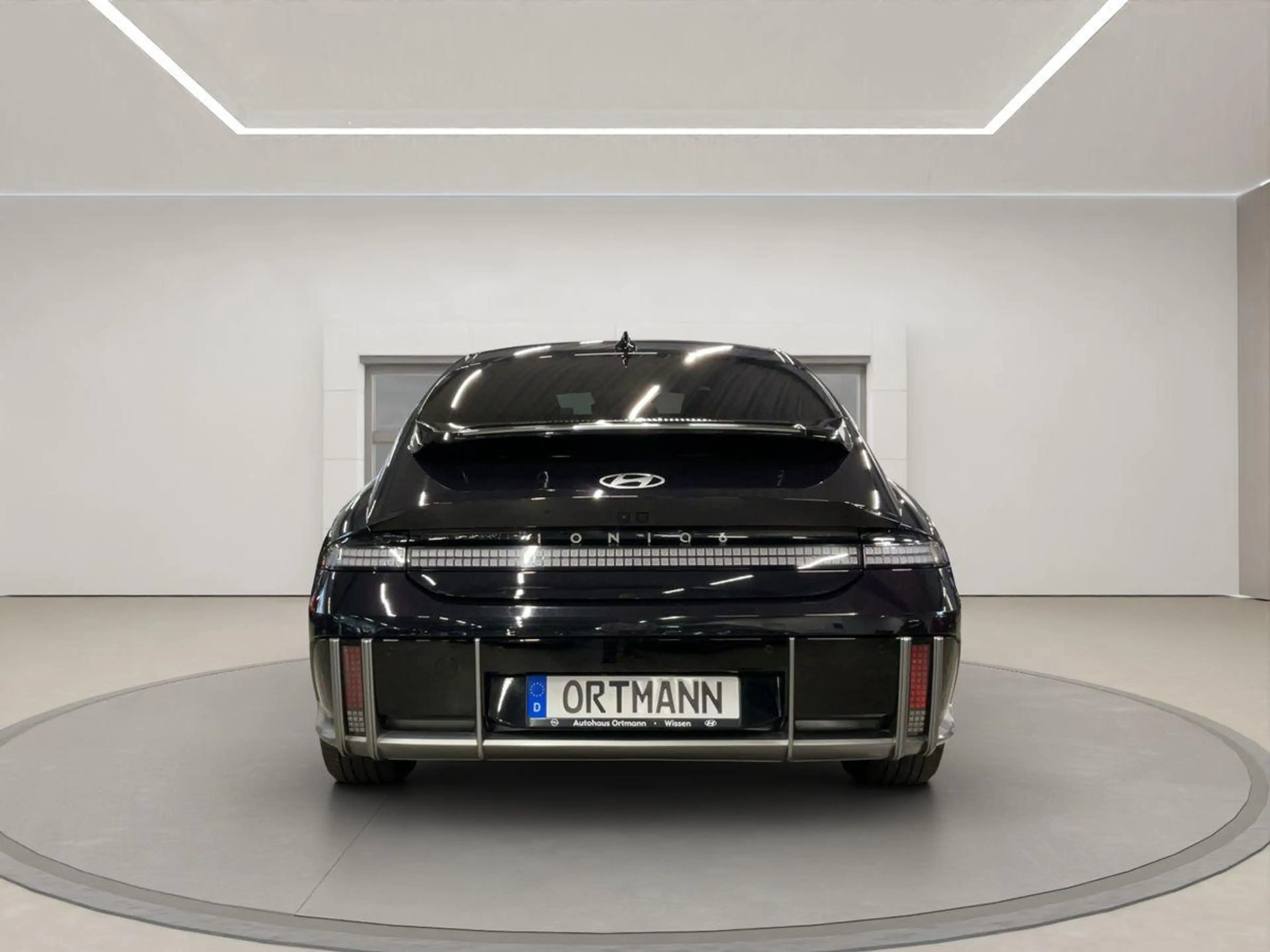 Hyundai IONIQ 6 'UNIQ' 77,4 kWh (229 PS) Heckantrieb — photo 6