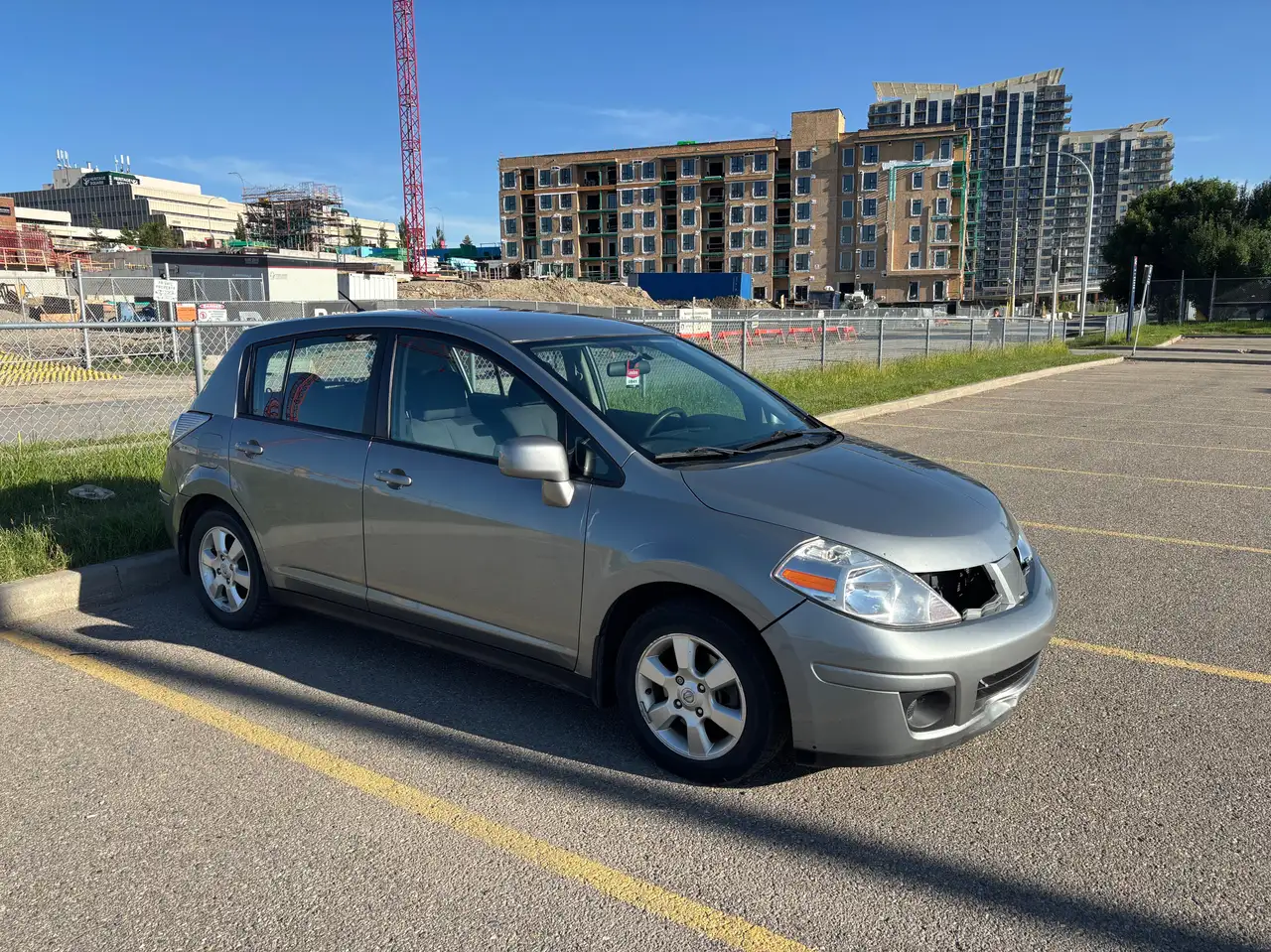 Nissan Versa fotografie Nissan Versa