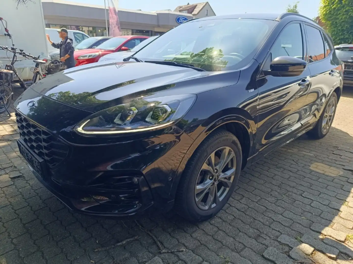 Ford Kuga ST-LINE X NAVI / LED / ACC / PDC / KAMERA / GJR Schwarz - 2