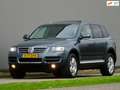 Volkswagen Touareg 4.2 V8 Highline /// Youngtimer op GAS Gris - thumbnail 1