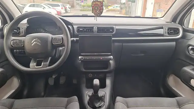 Citroen C3 view 11