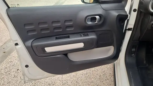 Citroen C3 view 7