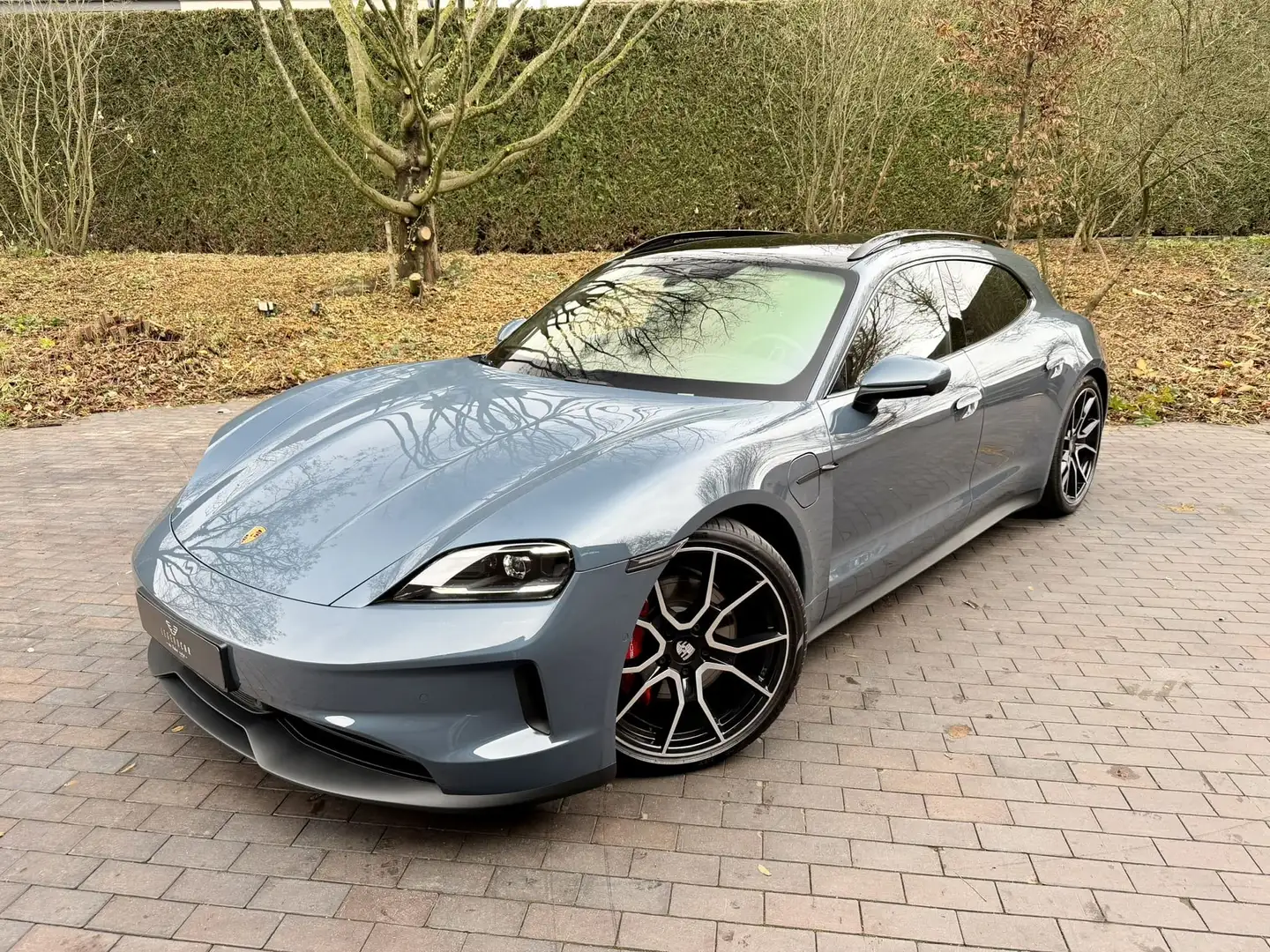 Porsche Taycan 4S Sport Turismo 105kWh/BOSE/Pano/Head-Up/Chrono Blauw - 2