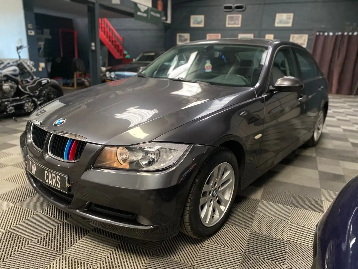 BMW 318 318d 2.0D - 16V TURBO - 2